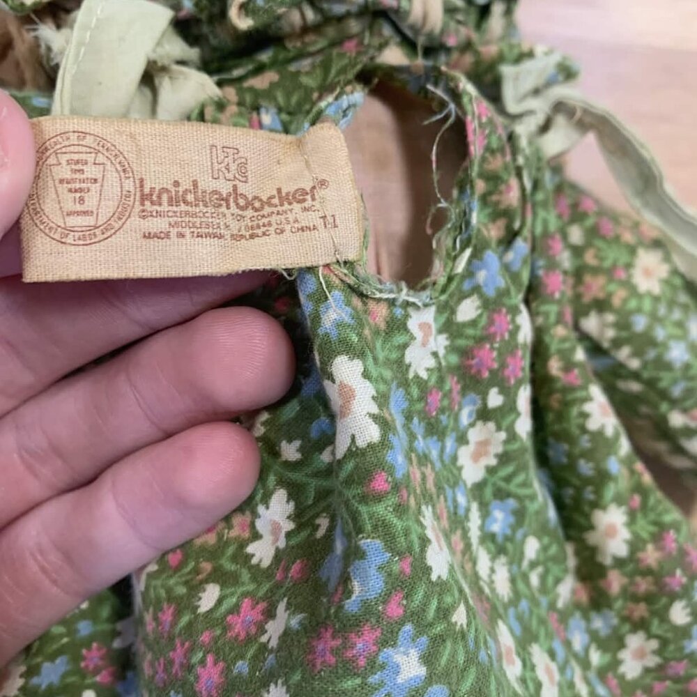 1970s Knickerbocker Holly Hobbie Amy Doll - Picture 4 of 4